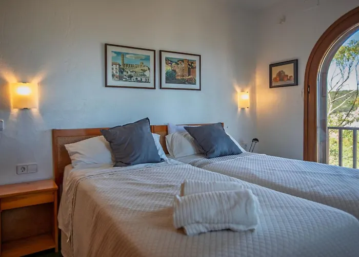 Casa Roca Vista A Unique Built On A Rock With Breathtaking Views Tatil Evi *