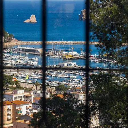Casa Roca Vista A Unique Built On A Rock With Breathtaking Views خيرونا