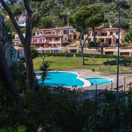 Casa Roca Vista A Unique Built On A Rock With Breathtaking Views * Girona